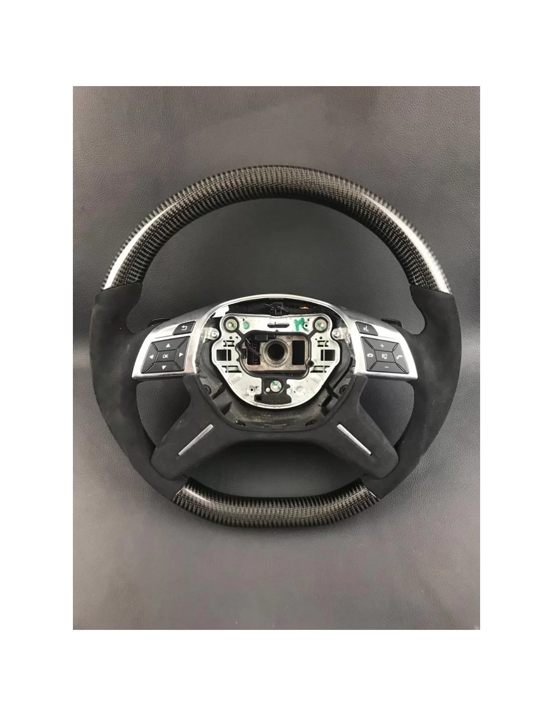  - Steering Wheels - Mercedes-Benz ML W166 GL GLS GLE G W463 W212 E Volante Carbono Alcantara - 4 - Compre Mercedes-Benz ML W166