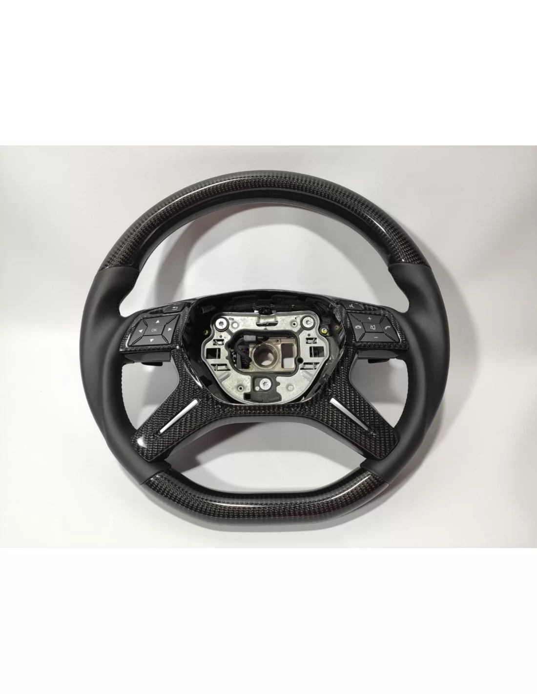  - Lenkräder - Mercedes-Benz ML W166 GL GLS GLE W292 G W463 W212 E Lenkrad Carbon Leder - 2 - Mercedes-Benz ML W166 GL GLS GLE W