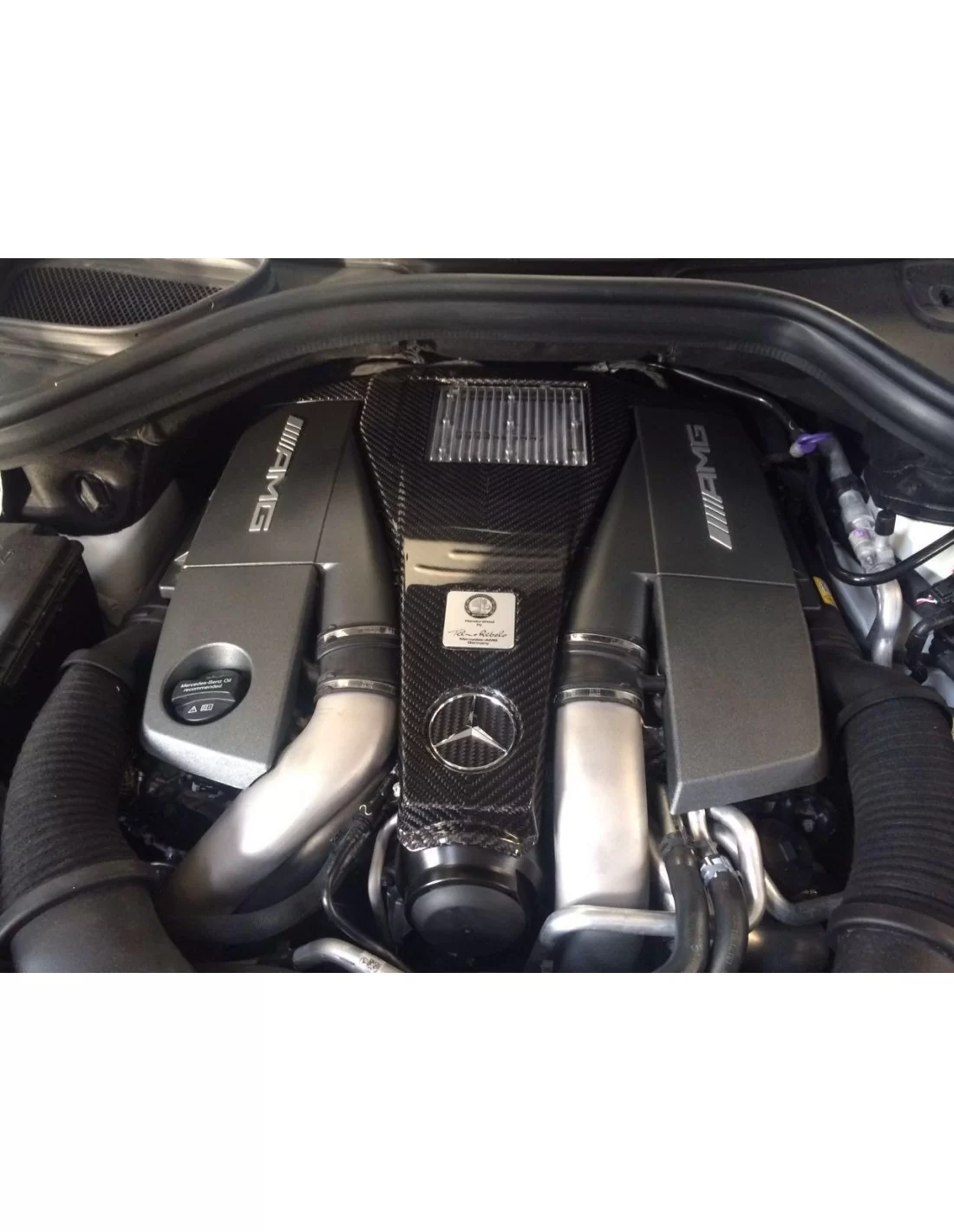 - Mercedes Benz - Coperchio motore AMG in fibra di carbonio con stemmi per Mercedes-Benz G-Wagon W463 G63 - 3 - Valorizzate la - Mercedes Benz - Coperchio motore AMG in fibra di carbonio con stemmi per Mercedes-Benz G-Wagon W463 G63 - 3 - Valorizzate la