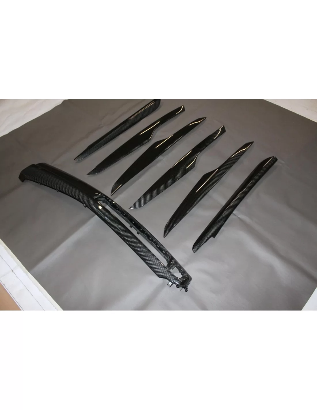 - BMW - BMW X5 F15 Innenraum Carbon Einsätze - 8 - Verwandeln Sie den Innenraum Ihres BMW X5 F15 mit stilvollen Carbon-Einsätze  - BMW - BMW X5 F15 Innenraum Carbon Einsätze - 8 - Verwandeln Sie den Innenraum Ihres BMW X5 F15 mit stilvollen Carbon-Einsätze