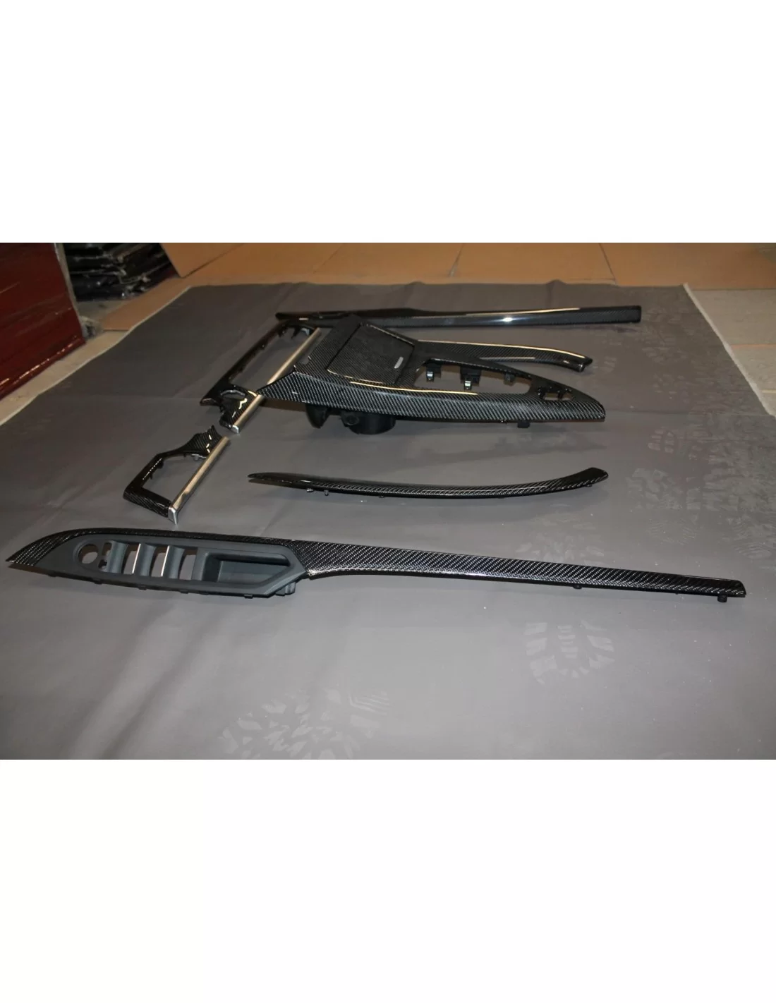 - BMW - BMW 6-series Interior Carbon Trims - 3 - Upgrade your BMW 6-Series with premium interior carbon trims for a refined and - BMW - BMW 6-series Interior Carbon Trims - 3 - Upgrade your BMW 6-Series with premium interior carbon trims for a refined and