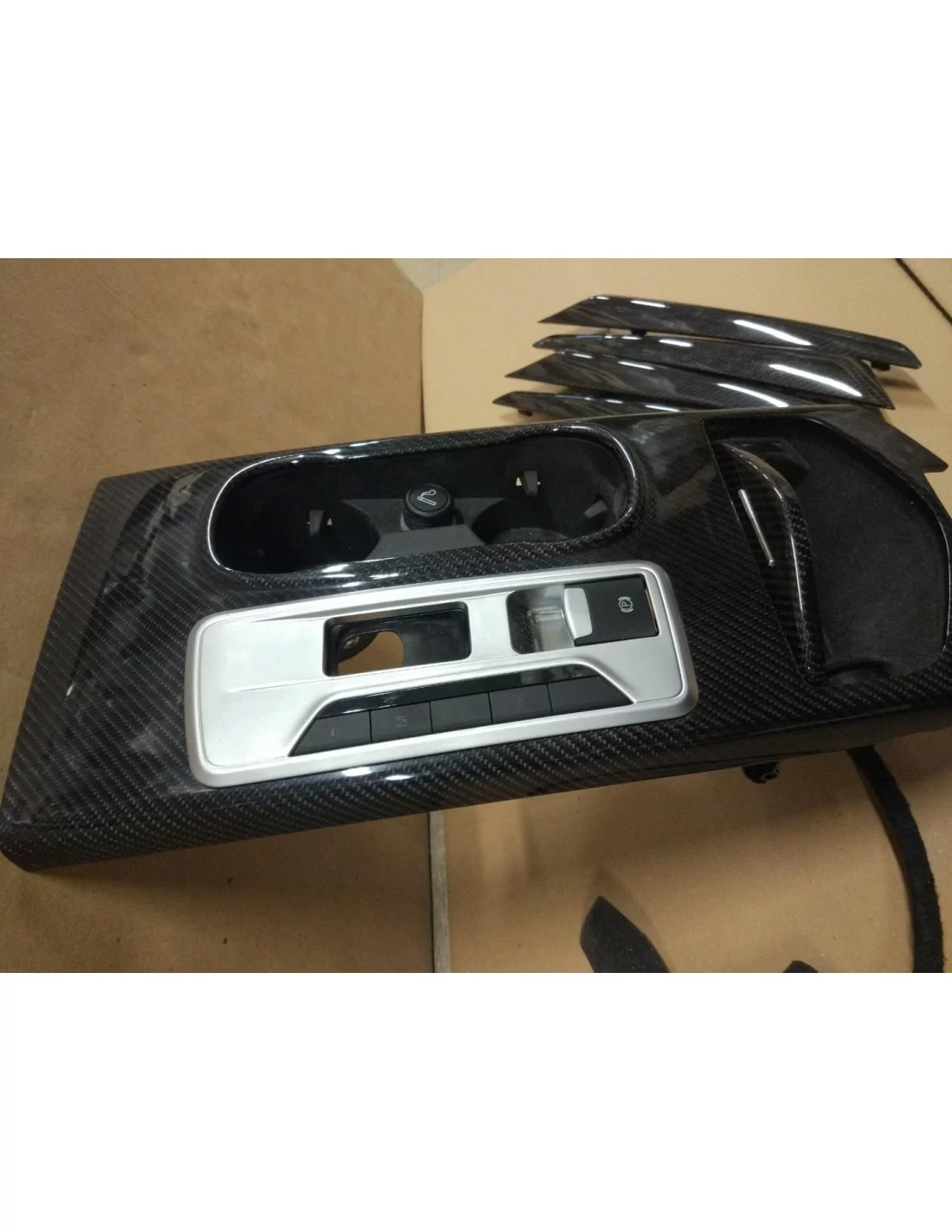 - Maserati - Maserati Ghibli Piezas interiores de carbono - 5 - Actualice el interior de su Maserati Ghibli con piezas de carbo  - Maserati - Maserati Ghibli Piezas interiores de carbono - 5 - Actualice el interior de su Maserati Ghibli con piezas de carbo