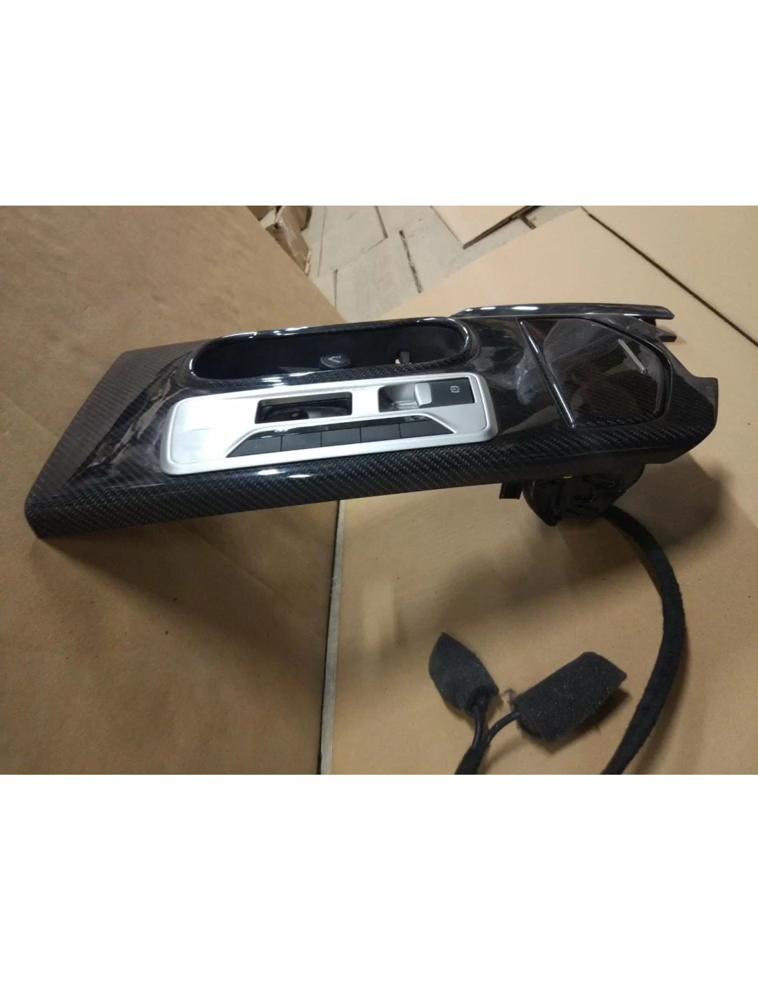 - Maserati - Maserati Ghibli Carbon Interior Parts - 13 - Améliorez l'intérieur de votre Maserati Ghibli avec des pièces en car  - Maserati - Maserati Ghibli Carbon Interior Parts - 13 - Améliorez l'intérieur de votre Maserati Ghibli avec des pièces en car