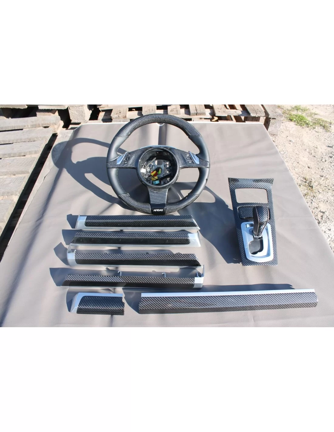 - Porsche - Porsche Cayenne Carbon Interior Carbon Parts - 1 - Buy Porsche Cayenne Carbon Interior Parts at Tuneverse! Upgrade - Porsche - Porsche Cayenne Carbon Interior Carbon Parts - 1 - Buy Porsche Cayenne Carbon Interior Parts at Tuneverse! Upgrade