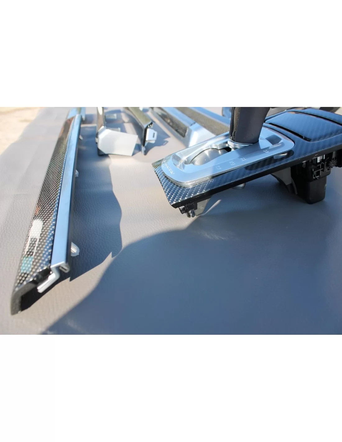 - Porsche - Porsche Cayenne Carbon Interior Carbon Parts - 33 - Buy Porsche Cayenne Carbon Interior Parts at Tuneverse! Upgrade - Porsche - Porsche Cayenne Carbon Interior Carbon Parts - 33 - Buy Porsche Cayenne Carbon Interior Parts at Tuneverse! Upgrade