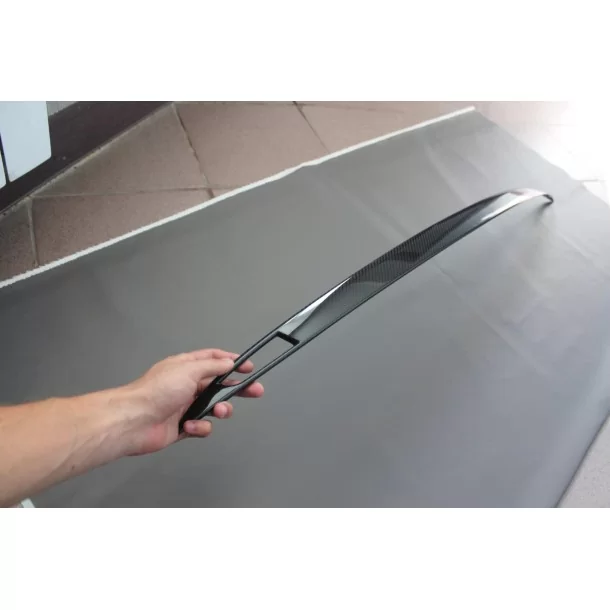 - Tesla - 特斯拉模式 S 碳纤维后备箱饰板 - 1 - 使用这款优质碳纤维后备箱饰板升级您的特斯拉 Model S,为您增添一抹奢华,提升内饰的运动美感!❤️☑️