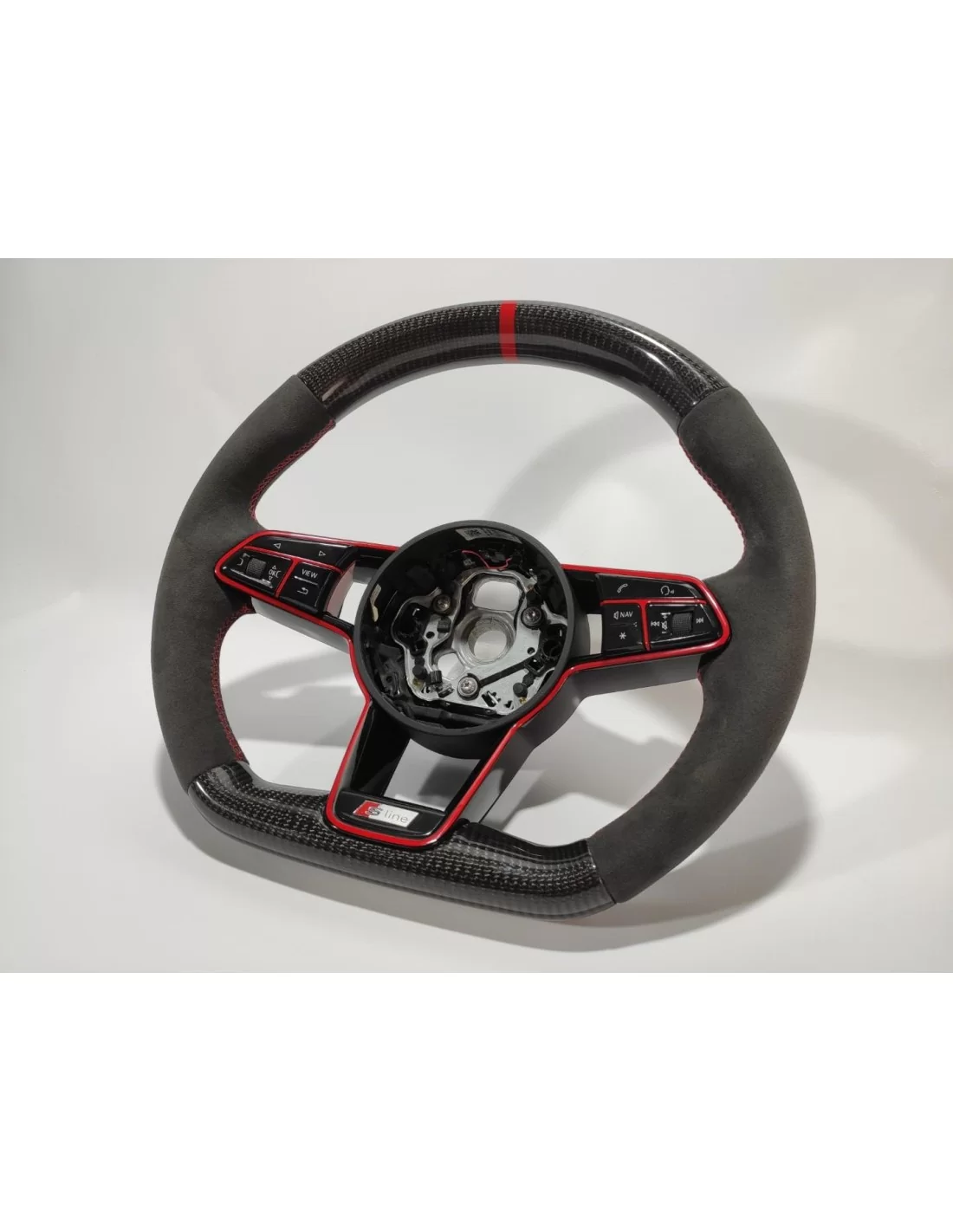  - Volante - Audi TT RS R8 Volante Carbono Alcantara - 3 - ¡Comprar Volante Audi TT RS R8 Carbono Alcantara en Tuneverse! ¡Mejor