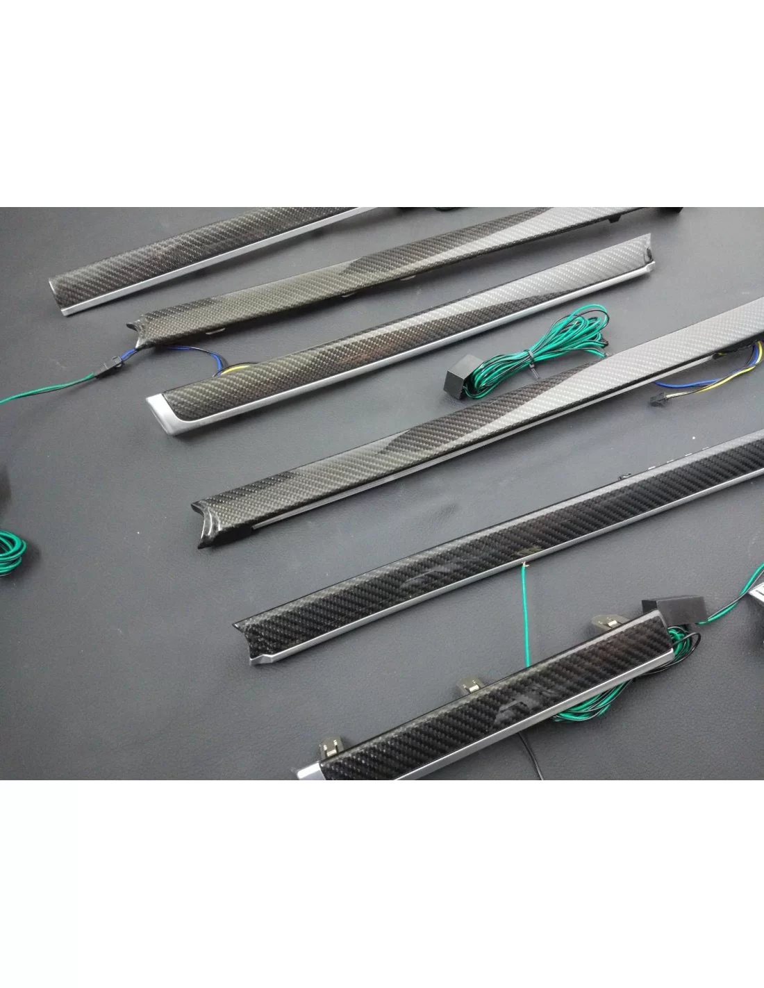 - Toyota - Toyota Land Cruiser Parti interne in carbonio - 3 - Acquista le parti interne in carbonio per Toyota Land Cruiser su  - Toyota - Toyota Land Cruiser Parti interne in carbonio - 3 - Acquista le parti interne in carbonio per Toyota Land Cruiser su