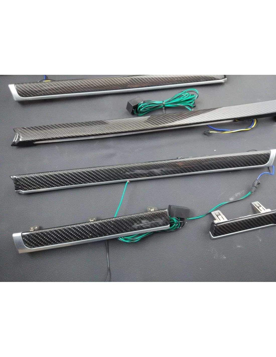 - Toyota - Toyota Land Cruiser Parti interne in carbonio - 5 - Acquista le parti interne in carbonio per Toyota Land Cruiser su  - Toyota - Toyota Land Cruiser Parti interne in carbonio - 5 - Acquista le parti interne in carbonio per Toyota Land Cruiser su