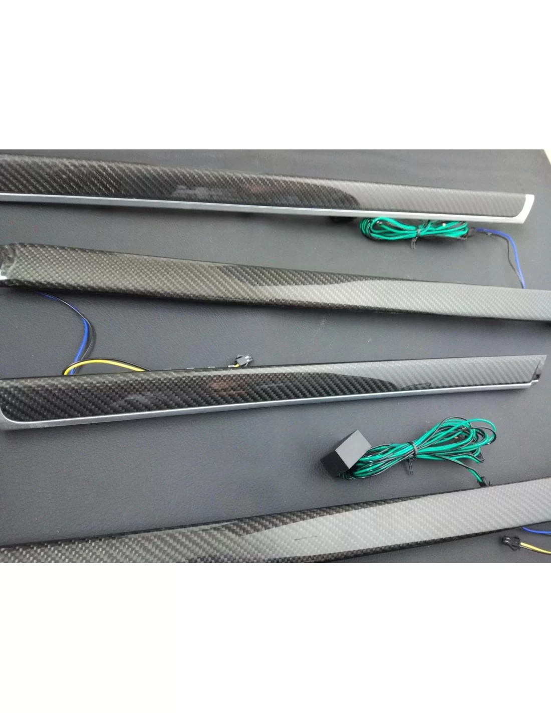  - Toyota - Toyota Land Cruiser interiör kolfiberdelar - 7 - Köp Toyota Land Cruiser Interior Carbon Parts på Tuneverse! Uppgrad
