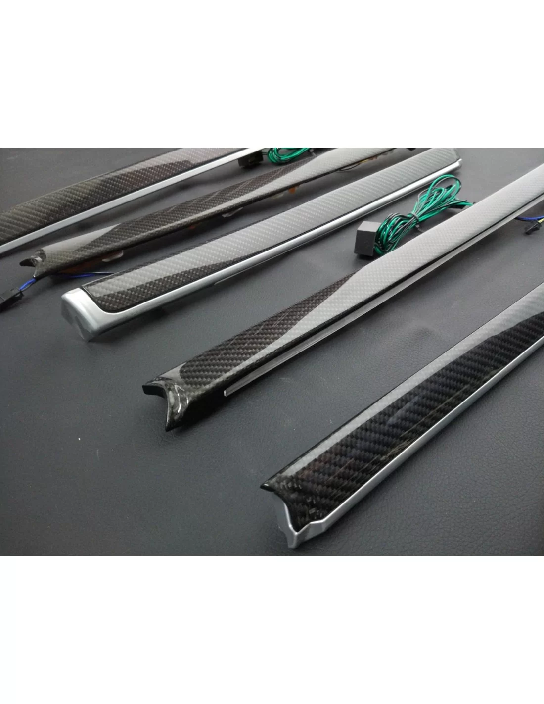  - Toyota - Piezas de carbono para el interior del Toyota Land Cruiser - 9 - ¡Compre piezas de carbono para el interior de su To