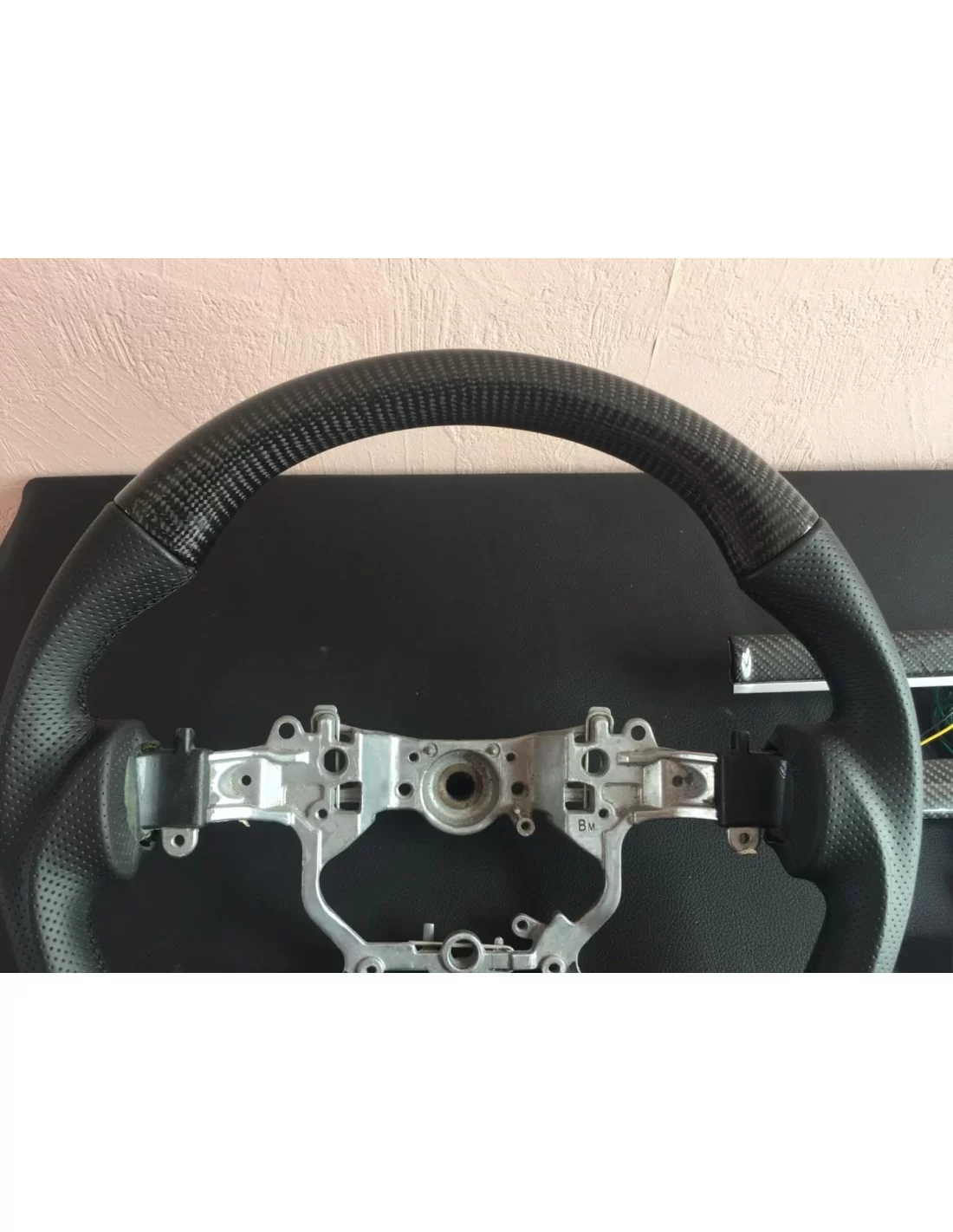 - Volante - Toyota Land Cruiser Volante + parti interne in carbonio - 5 - Acquista il volante e le parti interne in carbonio pe  - Volante - Toyota Land Cruiser Volante + parti interne in carbonio - 5 - Acquista il volante e le parti interne in carbonio pe