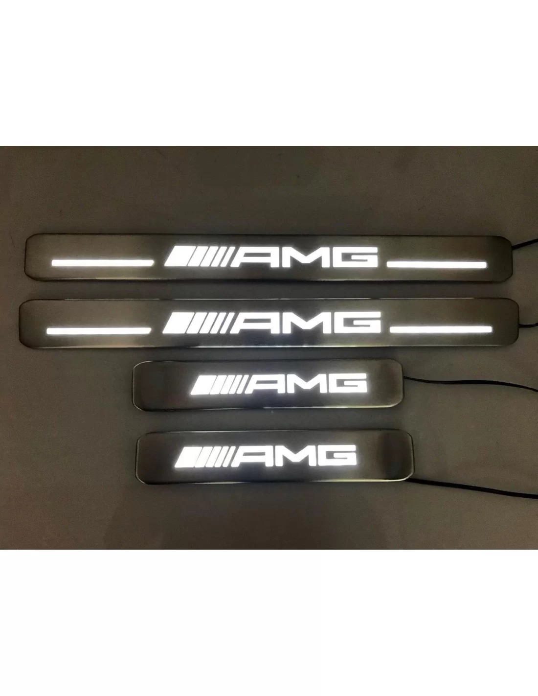  - Mercedes-Benz - 用于梅赛德斯-奔驰 G W463A W464 的不锈钢 LED Brabus 发光门踏板 - 3 - 为您的梅赛德斯-奔驰 W463A W464 车型升级钢质 LED Brabus 车门踏板，打造时尚外观，提高能见度！