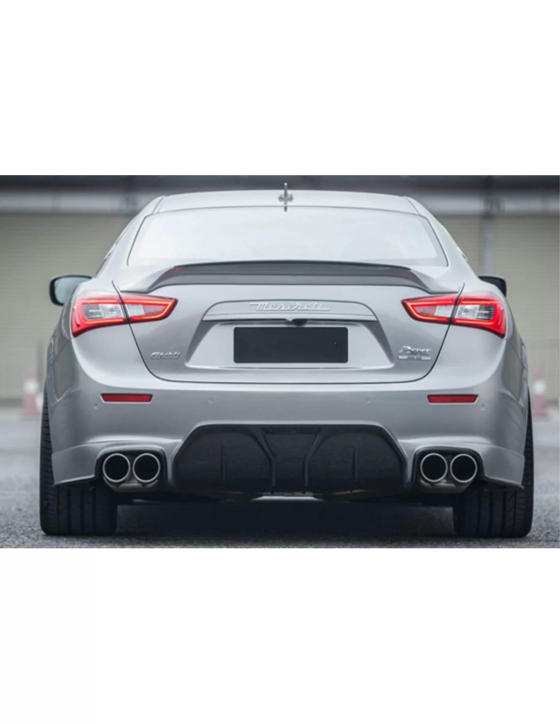 - Maserati - Spoiler in carbonio per il bagagliaio della Maserati Ghibli - 3 - Elevate lo stile della vostra Maserati Ghibli co - Maserati - Spoiler in carbonio per il bagagliaio della Maserati Ghibli - 3 - Elevate lo stile della vostra Maserati Ghibli co