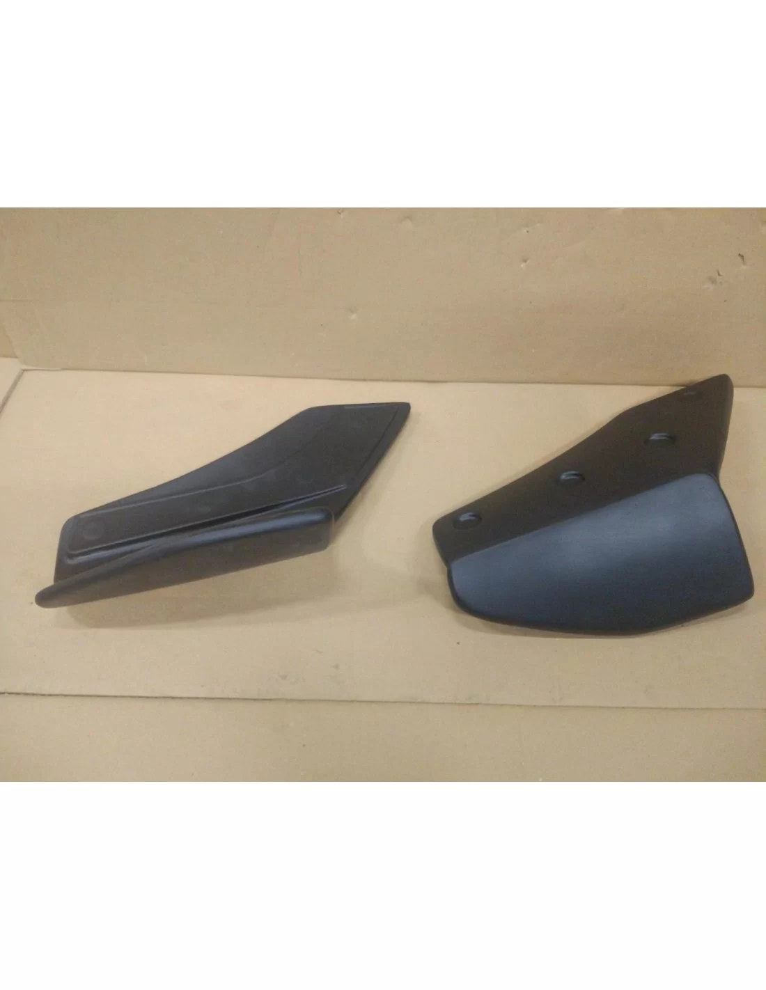 - BMW - BMW X5 F15 Fiberglas Seitenschweller - 10 - Verwandeln Sie Ihren BMW X5 F15 mit diesen Fiberglas-Seitenteilen, die die - BMW - BMW X5 F15 Fiberglas Seitenschweller - 10 - Verwandeln Sie Ihren BMW X5 F15 mit diesen Fiberglas-Seitenteilen, die die