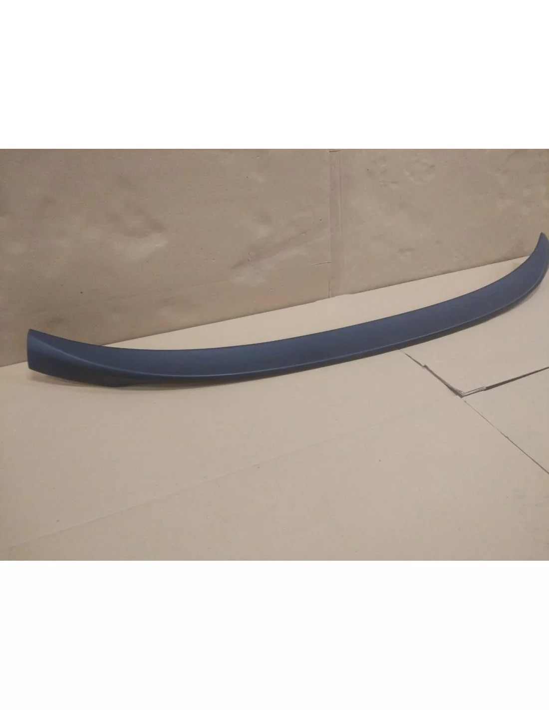  - BMW - BMW X6 F16 Becquet arrière en fibre de verre - 8 - Améliorez votre BMW X6 F16 avec cet aileron arrière en fibre de verr