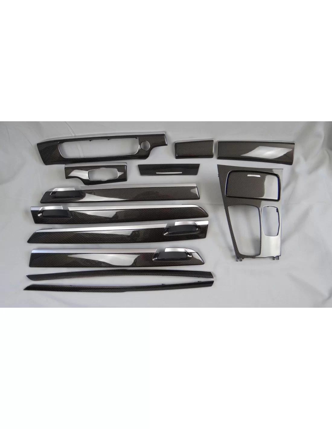- BMW - BMW 7-series Interior Carbon Trims - 14 - Transform your BMW 7-Series with elegant interior carbon trims, enhancing sty - BMW - BMW 7-series Interior Carbon Trims - 14 - Transform your BMW 7-Series with elegant interior carbon trims, enhancing sty