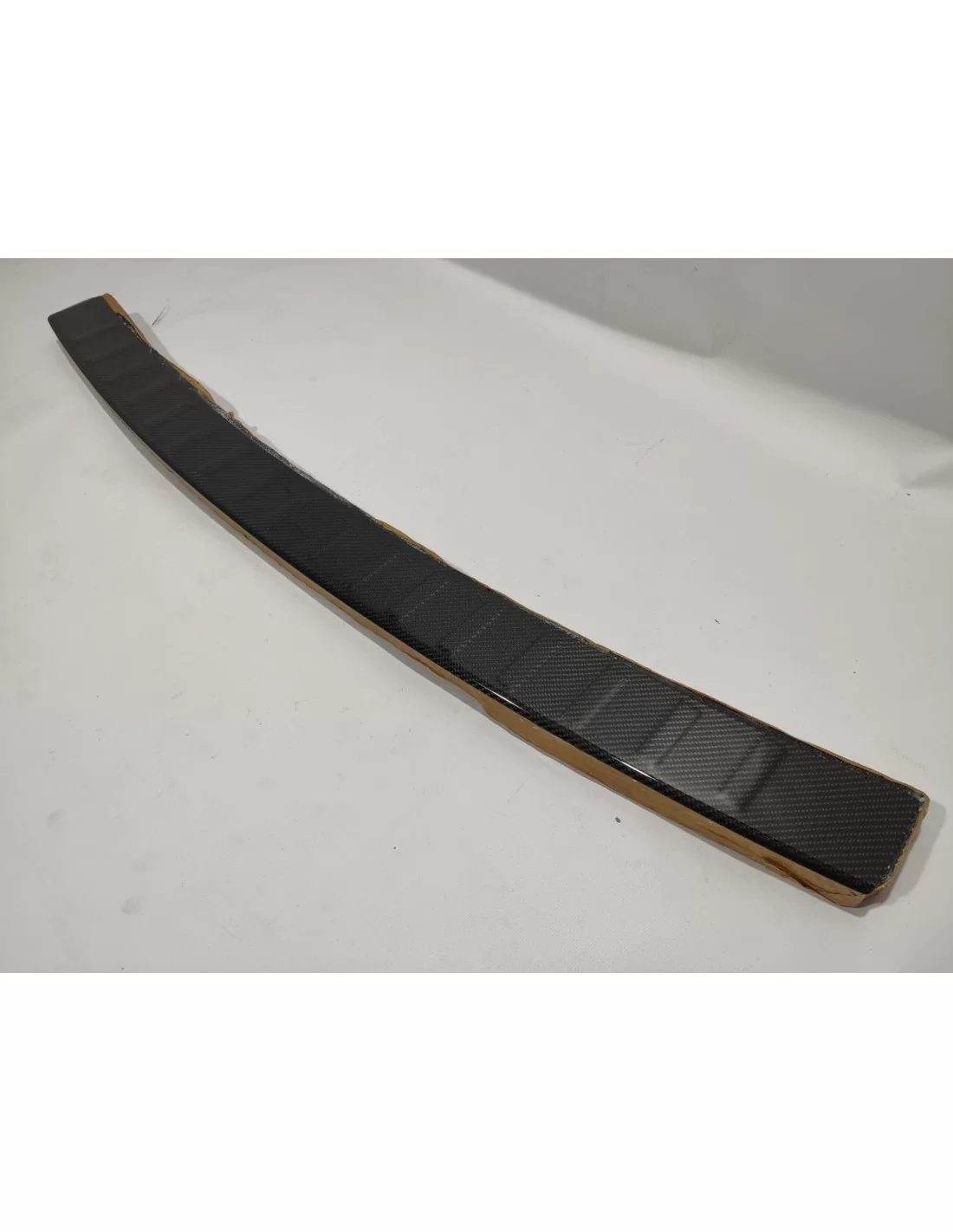 - BMW - BMW X5 F15 Bakre stötfångare Övre kåpa i kolfiber - 8 - Uppgradera din BMW X5 F15 med en övre kåpa för bakre stötfångar  - BMW - BMW X5 F15 Bakre stötfångare Övre kåpa i kolfiber - 8 - Uppgradera din BMW X5 F15 med en övre kåpa för bakre stötfångar