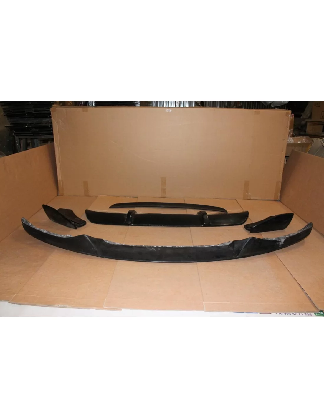 - BMW - Кузовний обвіс BMW X5 F15 зі склопластику - 6 - Перетворіть свій BMW X5 F15 за допомогою цього обвісу зі склопластику,   - BMW - Кузовний обвіс BMW X5 F15 зі склопластику - 6 - Перетворіть свій BMW X5 F15 за допомогою цього обвісу зі склопластику,