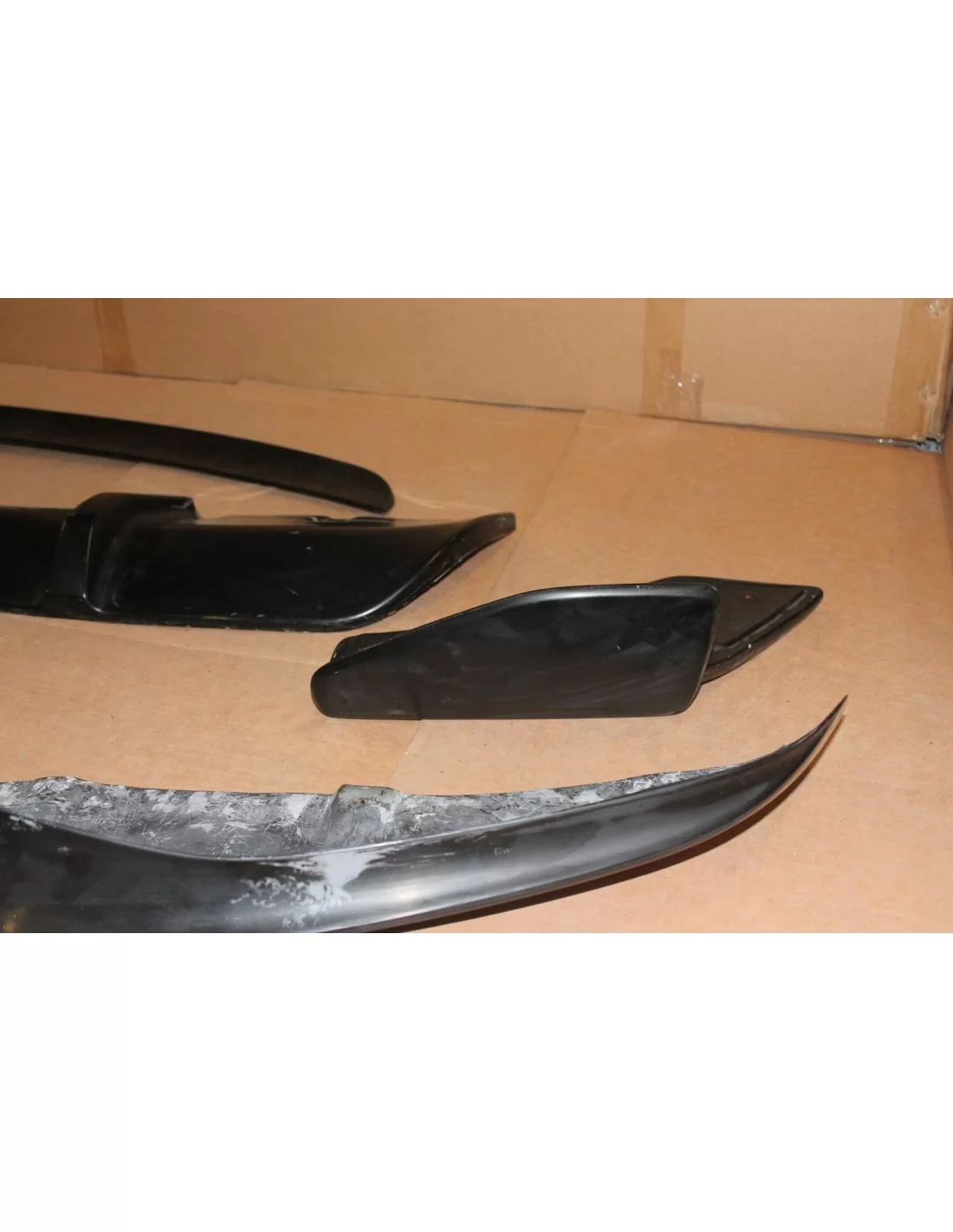 - BMW - BMW X5 F15 Kit de carrosserie en fibre de verre - 12 - Transformez votre BMW X5 F15 avec ce kit de carrosserie en fibre - BMW - BMW X5 F15 Kit de carrosserie en fibre de verre - 12 - Transformez votre BMW X5 F15 avec ce kit de carrosserie en fibre
