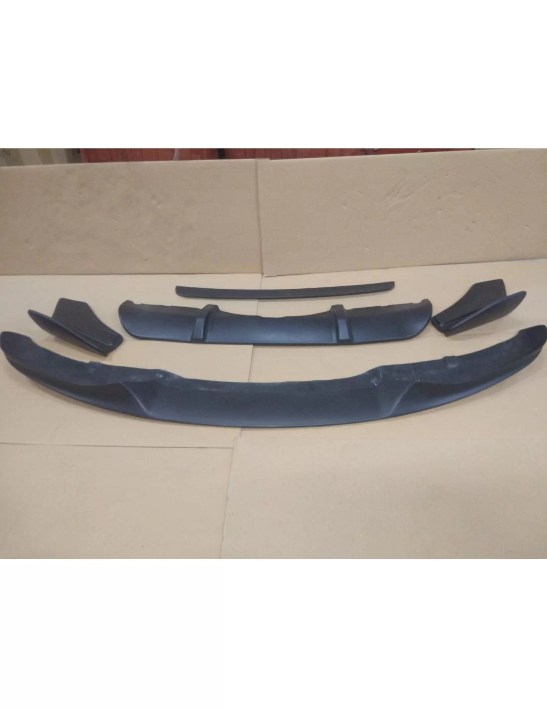 - BMW - BMW X5 F15 Kit de carrosserie en fibre de verre - 14 - Transformez votre BMW X5 F15 avec ce kit de carrosserie en fibre - BMW - BMW X5 F15 Kit de carrosserie en fibre de verre - 14 - Transformez votre BMW X5 F15 avec ce kit de carrosserie en fibre