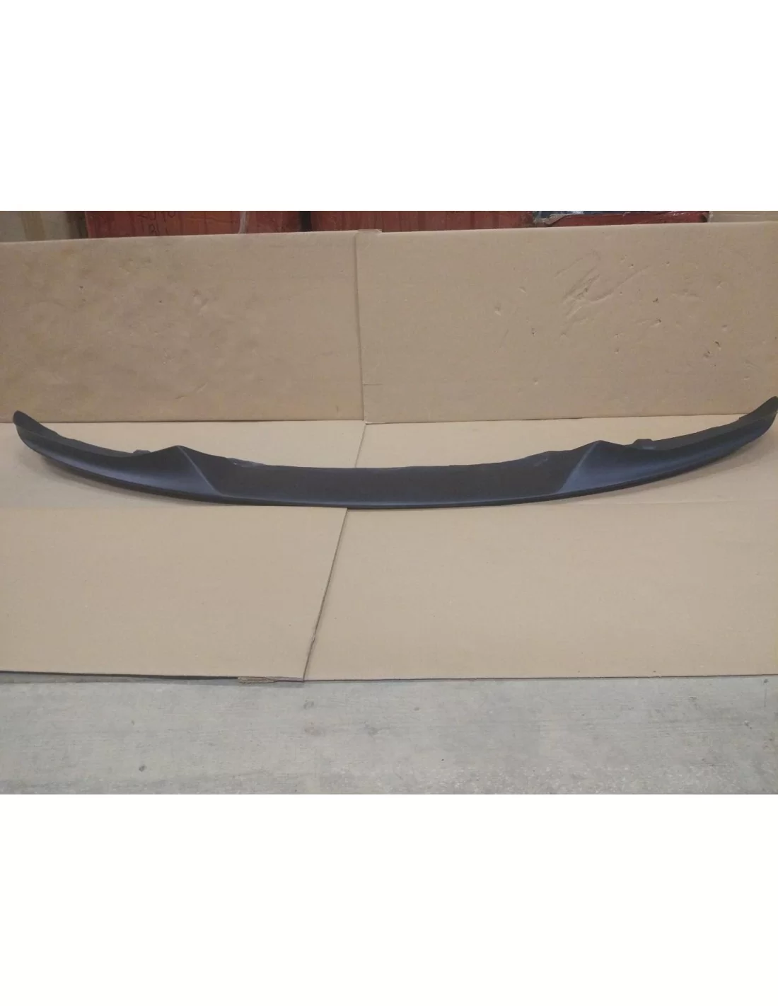  - BMW - BMW X5 F15 Pare-chocs avant becquet en fibre de verre - 3 - Améliorez votre BMW X5 F15 avec ce spoiler labial en fibre 