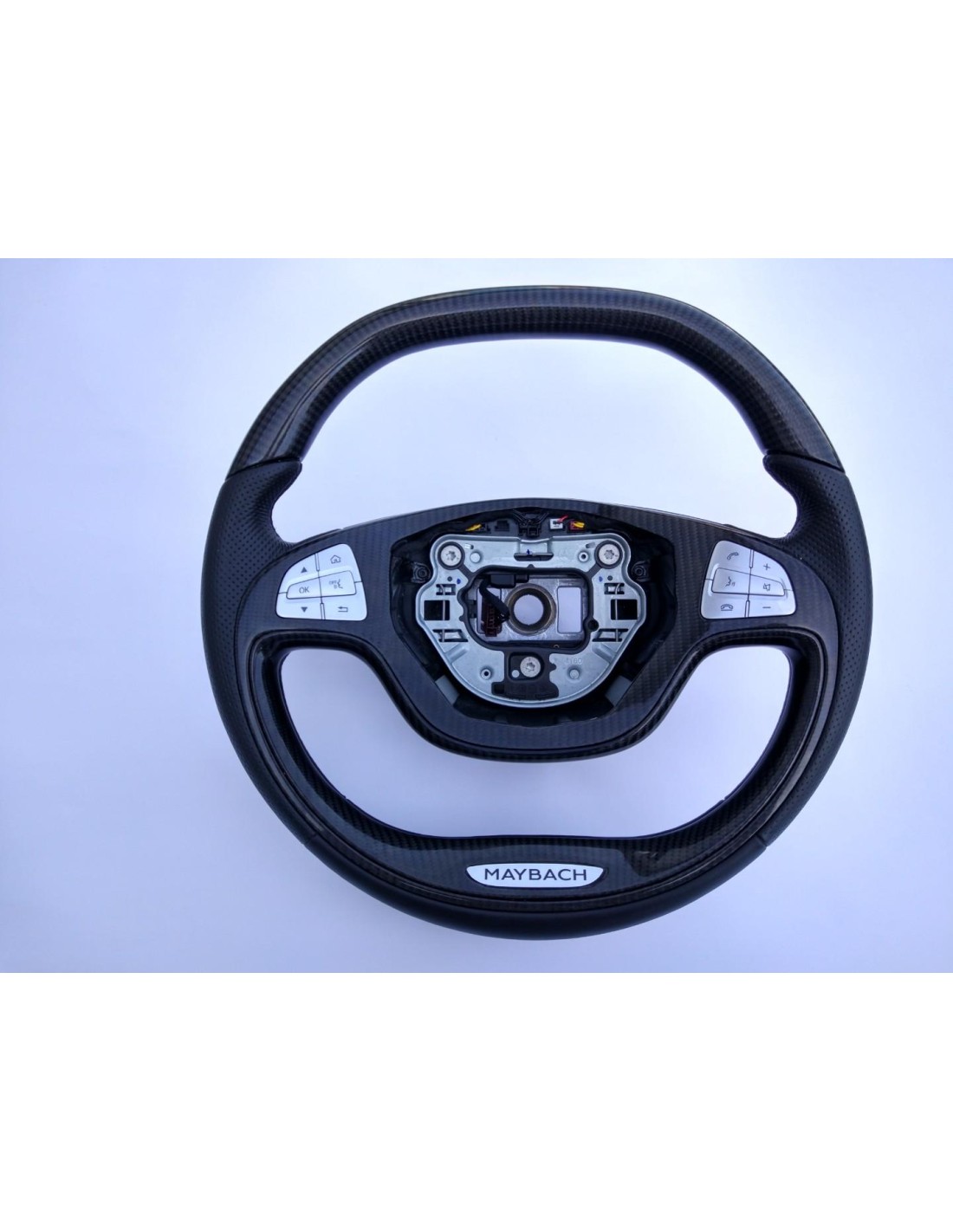  - Steering Wheels - Volante Maybach em fibra de carbono para Mercedes-Benz Maybach S-Class W222 - 2 - Eleve a sua experiência d