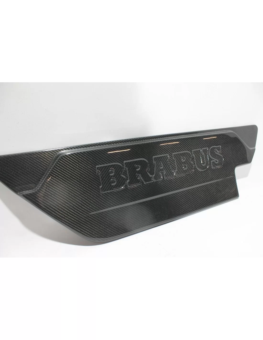 - Mercedes Benz - Fixation de porte arrière Brabus en fibre de carbone pour Mercedes-Benz Classe G W463 - 2 - Achetez l'accesso  - Mercedes Benz - Fixation de porte arrière Brabus en fibre de carbone pour Mercedes-Benz Classe G W463 - 2 - Achetez l'accesso