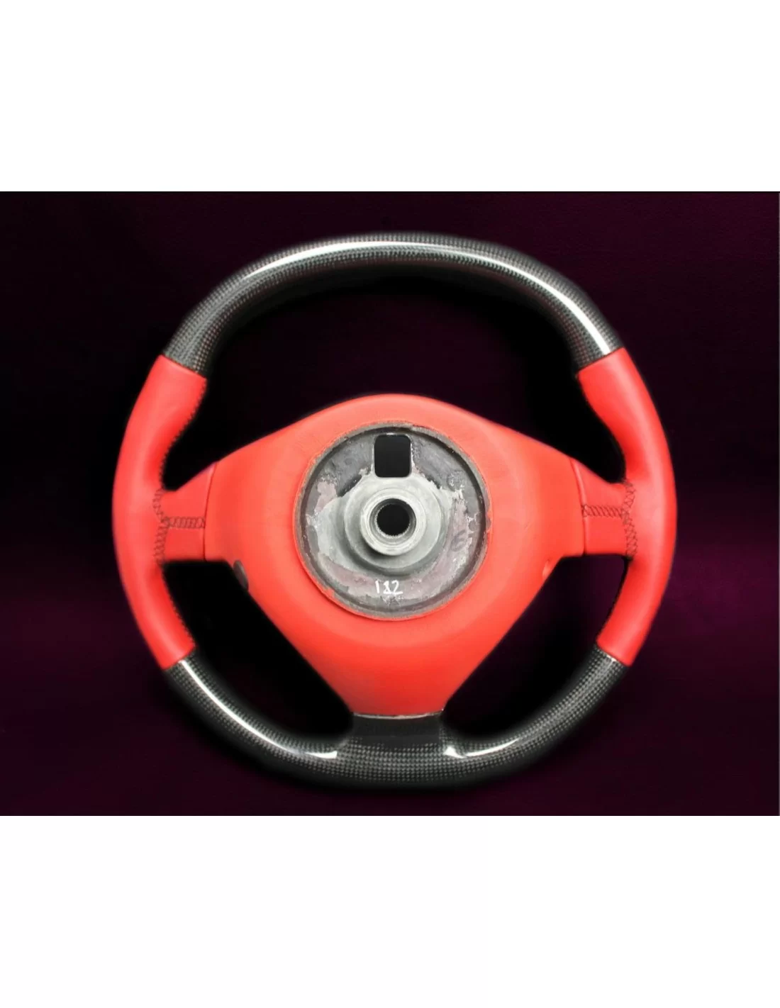  - Volant - Volant Ferrari F430 Cuir Rouge Carbone - 2 - Améliorez votre Ferrari F430 avec notre Volant en Cuir Rouge Carbone ch
