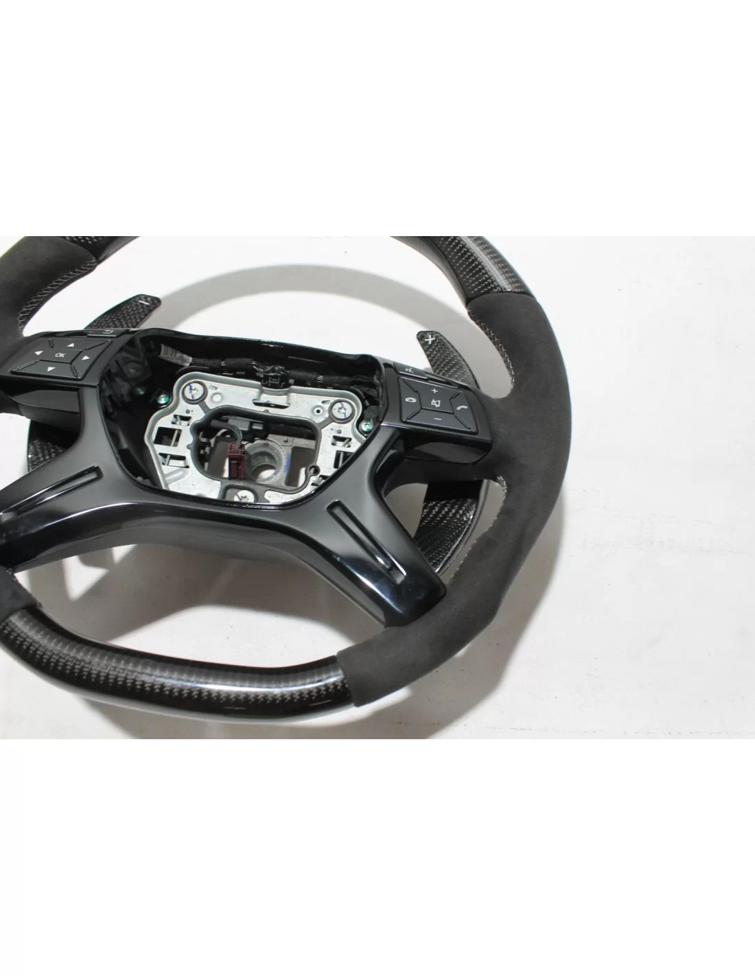  - Steering Wheels - Volante em fibra de carbono AMG pack para Mercedes-Benz G-Wagon ML GL W166 X166 W463 - 2 - Comprar Volante 