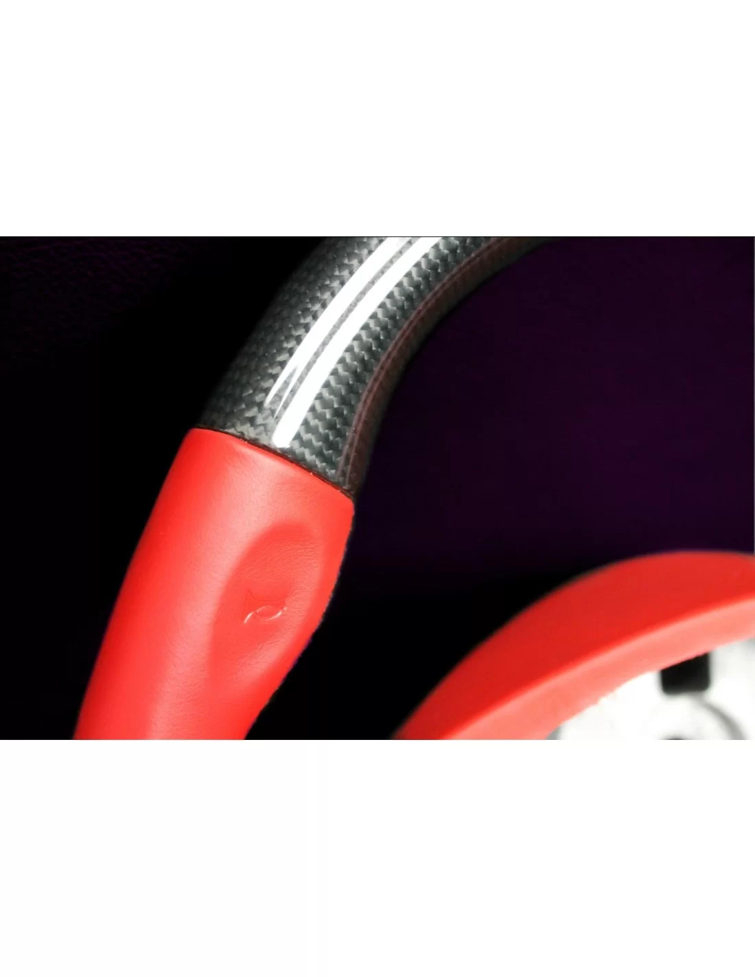  - Volant - Volant Ferrari F430 Cuir Rouge Carbone - 7 - Améliorez votre Ferrari F430 avec notre Volant en Cuir Rouge Carbone ch