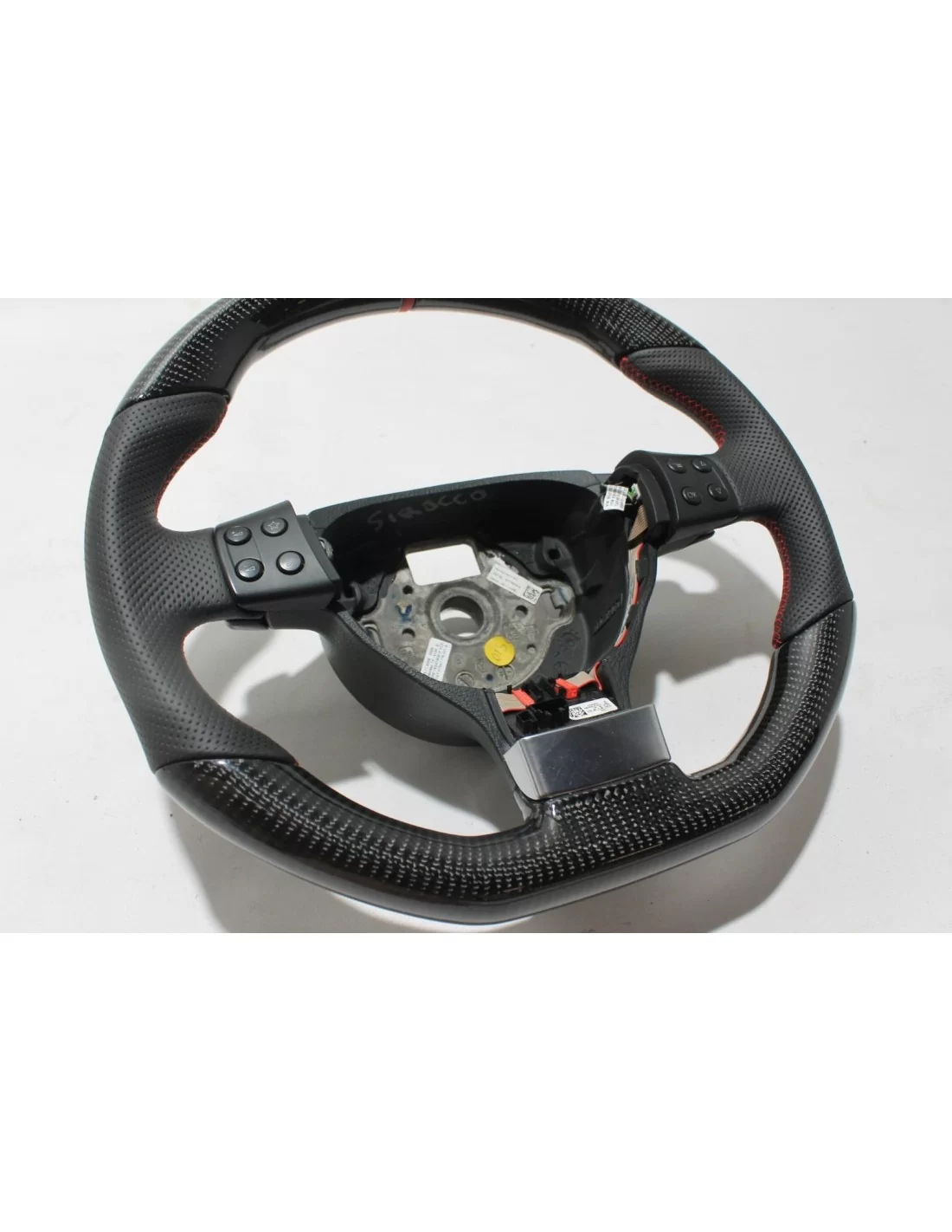  - Steering Wheels - Кермо Volkswagen Scirocco з карбонової шкіри - 4 - Оновіть свій автомобіль з кермом Volkswagen Scirocco, ви