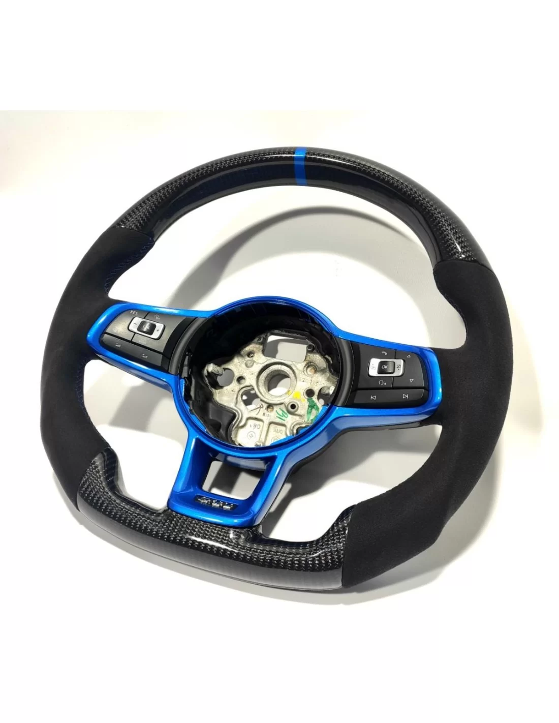 - Steering Wheels - Volkswagen Golf Jetta MK7 A7 CaSteering Wheel Carbon Alcantara - 2 - Förhöj din Volkswagen Golf eller Jetta - Steering Wheels - Volkswagen Golf Jetta MK7 A7 CaSteering Wheel Carbon Alcantara - 2 - Förhöj din Volkswagen Golf eller Jetta