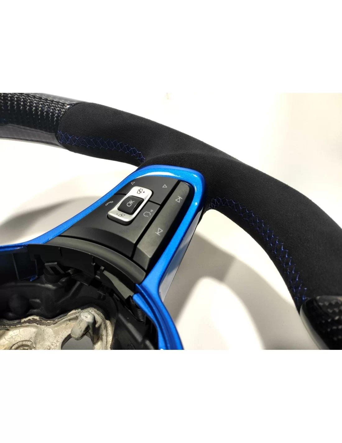 - Steering Wheels - Volkswagen Golf Jetta MK7 A7 CaSteering Wheel Carbon Alcantara - 9 - Förhöj din Volkswagen Golf eller Jetta - Steering Wheels - Volkswagen Golf Jetta MK7 A7 CaSteering Wheel Carbon Alcantara - 9 - Förhöj din Volkswagen Golf eller Jetta