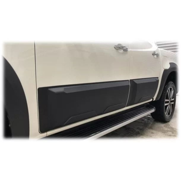  - Toyota - Toyota Hilux panneaux latéraux en FRP - 1 - Achetez les panneaux latéraux FRP de la Toyota Hilux chez Tuneverse ! Am