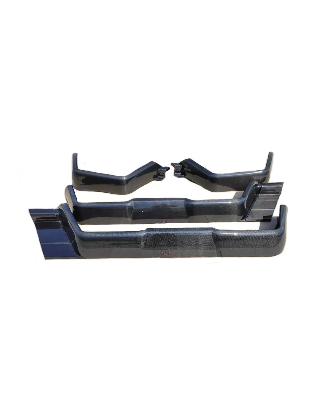  - Mercedes Benz - Elargissements d'ailes en carbone + fibre de verre pour Mercedes-Benz W463 6x6 Classe G - 2 - Transformez vot