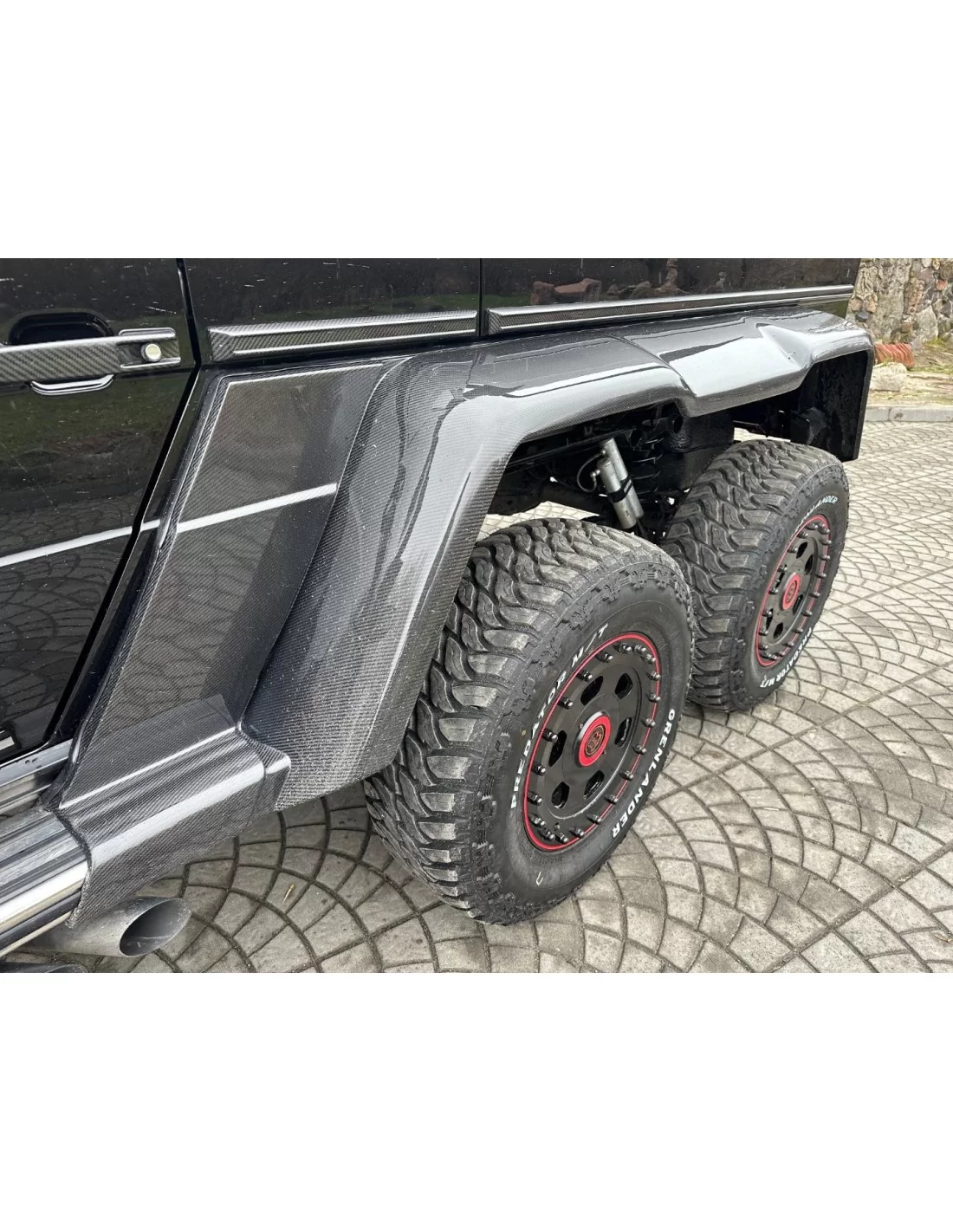 - Mercedes Benz - Guardabarros de fibra de carbono para Mercedes-Benz Clase G W463 6x6 - 4 - Transforme su Mercedes-Benz W463 6 - Mercedes Benz - Guardabarros de fibra de carbono para Mercedes-Benz Clase G W463 6x6 - 4 - Transforme su Mercedes-Benz W463 6