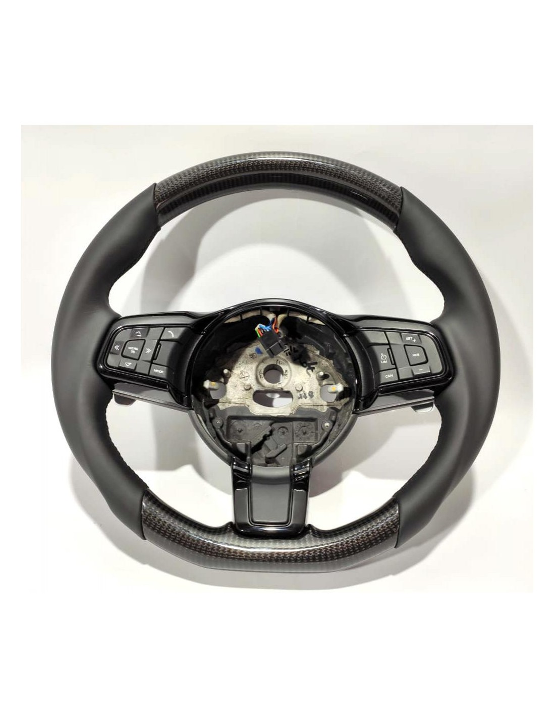  - Volante - Volante Jaguar F-Type XF Piel Carbono - 1 - Eleve su Jaguar F-Type o XF con nuestro volante de cuero de carbono en 