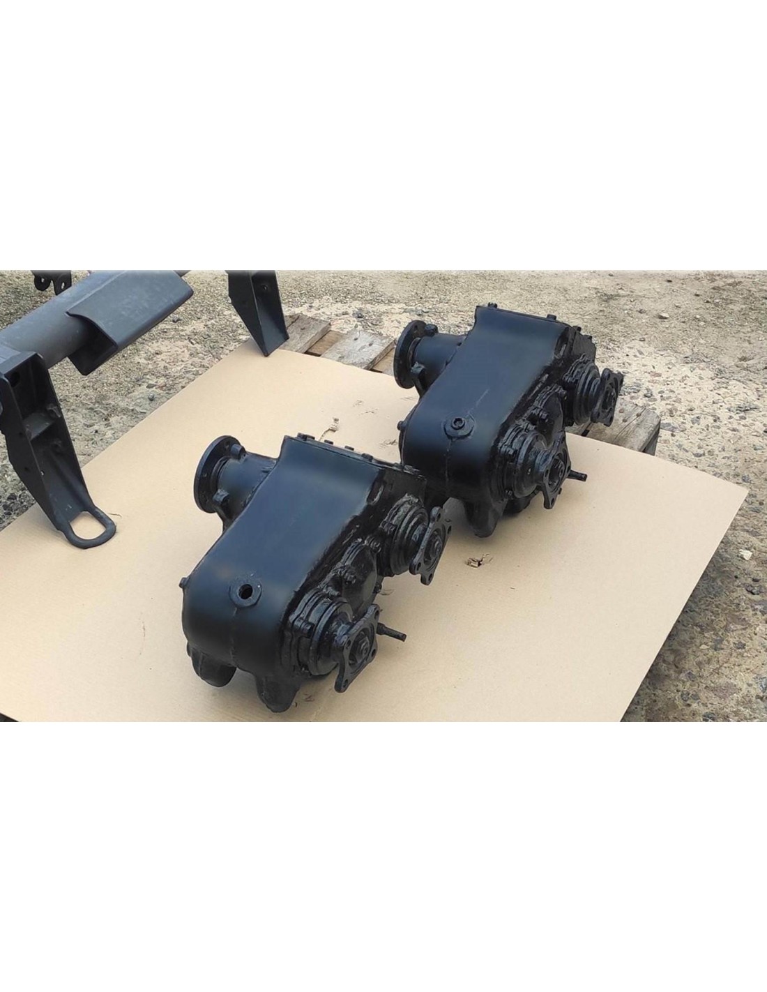 - Mercedes-Benz - Caixa de transferência 6x6 (para ligar o terceiro eixo) para Mercedes-Benz Classe G W463 6x6 Classe G - 1 - A  - Mercedes-Benz - Caixa de transferência 6x6 (para ligar o terceiro eixo) para Mercedes-Benz Classe G W463 6x6 Classe G - 1 - A