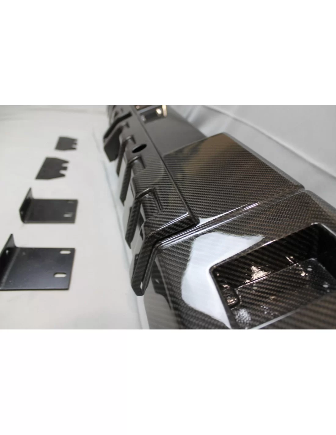  - Mercedes-Benz - Carbon fiber rear Brabus 4x4 bumper with diffuser for Mercedes-Benz W463 G-Wagon - 11 - Enhance your Mercedes