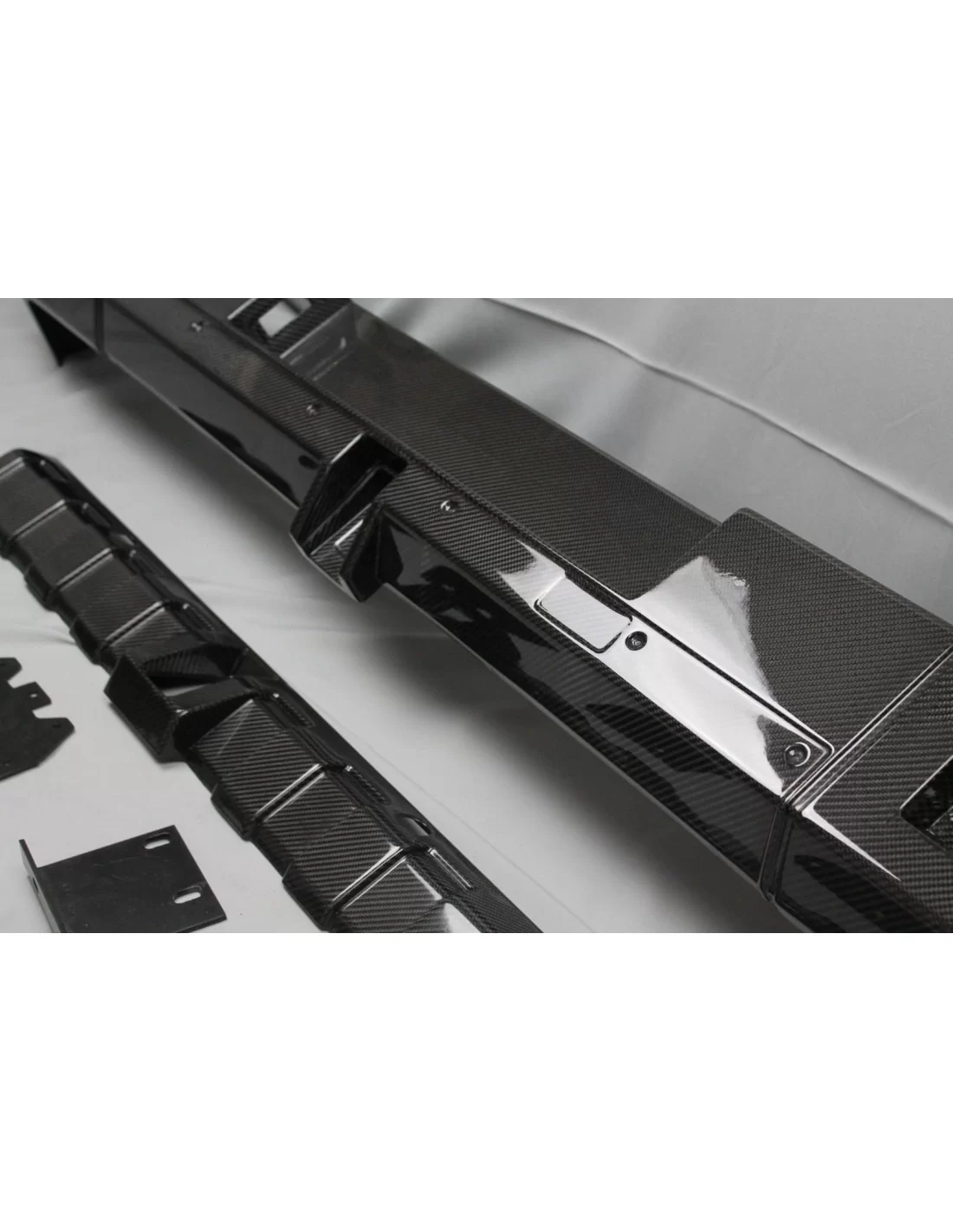  - Mercedes-Benz - Carbon fiber rear Brabus 4x4 bumper with diffuser for Mercedes-Benz W463 G-Wagon - 18 - Enhance your Mercedes