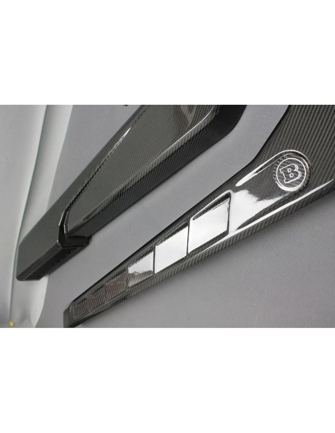  - Mercedes-Benz - Koolstofvezel luchtinlaat Brabus snorkels voor Mercedes-Benz W463 G-Wagon 4x4 - 3 - Verfraai je Mercedes W463