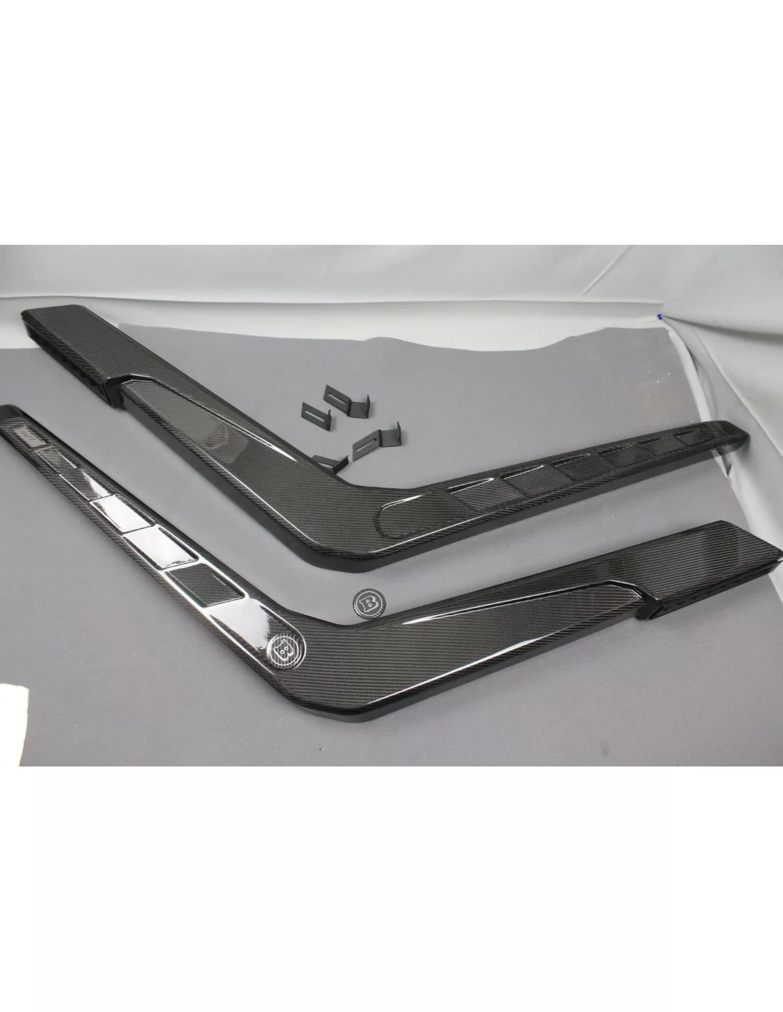  - Mercedes-Benz - Koolstofvezel luchtinlaat Brabus snorkels voor Mercedes-Benz W463 G-Wagon 4x4 - 4 - Verfraai je Mercedes W463