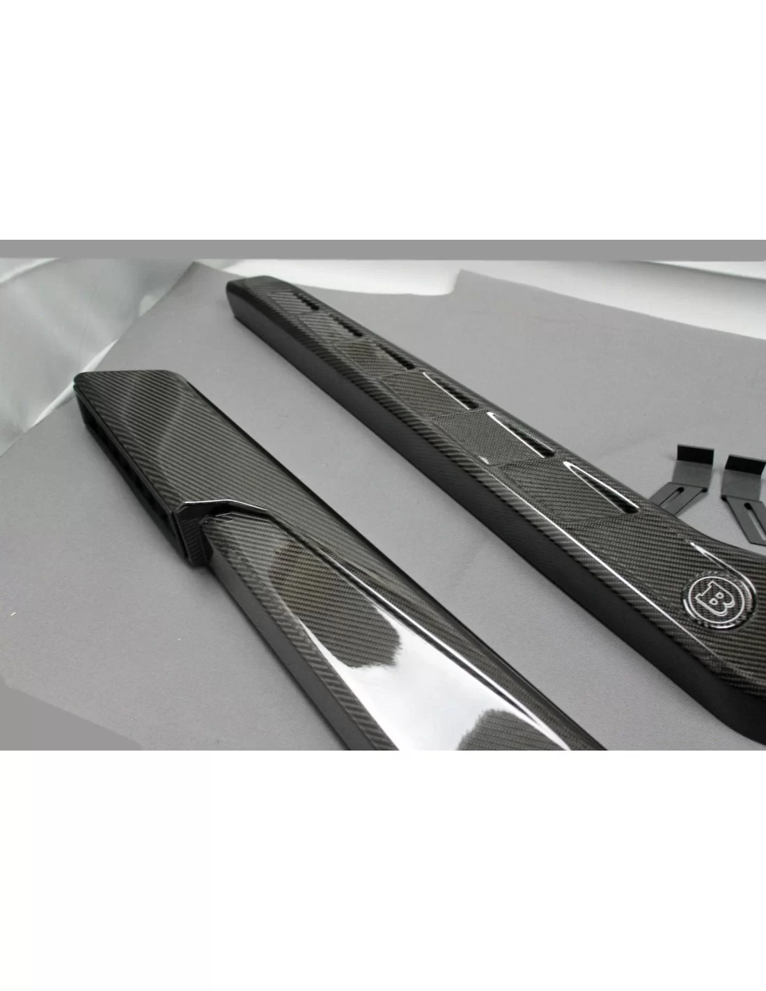  - Mercedes-Benz - Koolstofvezel luchtinlaat Brabus snorkels voor Mercedes-Benz W463 G-Wagon 4x4 - 7 - Verfraai je Mercedes W463