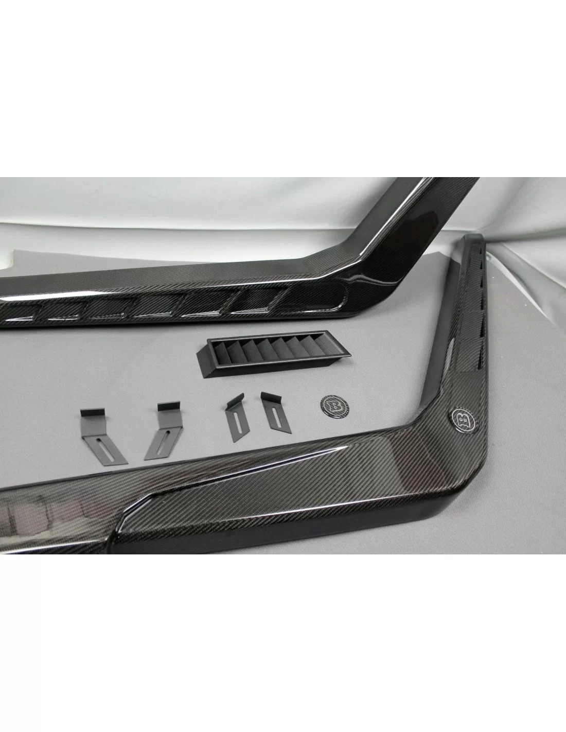  - Mercedes Benz - Prise d'air latérale en fibre de carbone Brabus snorkels pour Mercedes-Benz W463 G-Wagon 4x4 - 10 - Améliorez