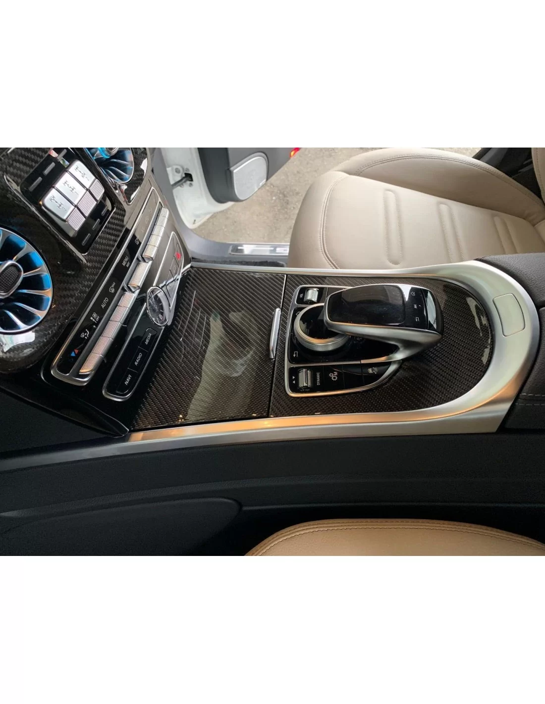 - Mercedes-Benz - Interiörlister i kolfiber för Mercedes-Benz W463A W464 G-Klass - 3 - Förbättra din Mercedes-Benz W463A W464 G - Mercedes-Benz - Interiörlister i kolfiber för Mercedes-Benz W463A W464 G-Klass - 3 - Förbättra din Mercedes-Benz W463A W464 G