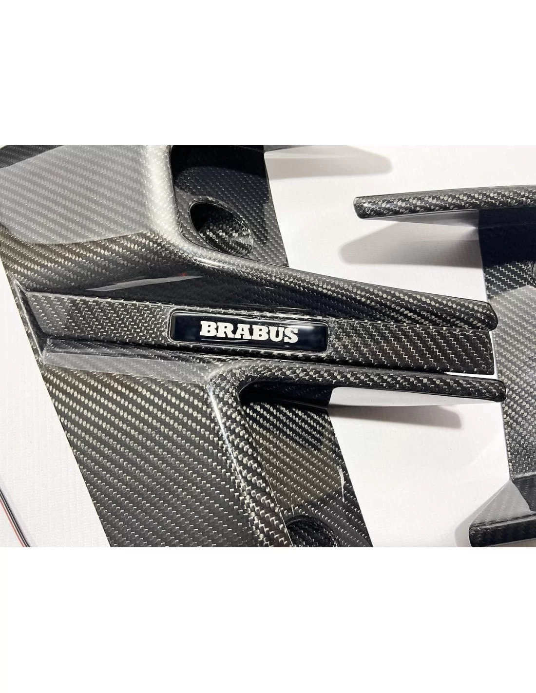 - Mercedes Benz - Kit de carrocería Brabus Widestar con inserciones de carbono para Mercedes-Benz Clase G W463A - 6 - Eleva tu   - Mercedes Benz - Kit de carrocería Brabus Widestar con inserciones de carbono para Mercedes-Benz Clase G W463A - 6 - Eleva tu