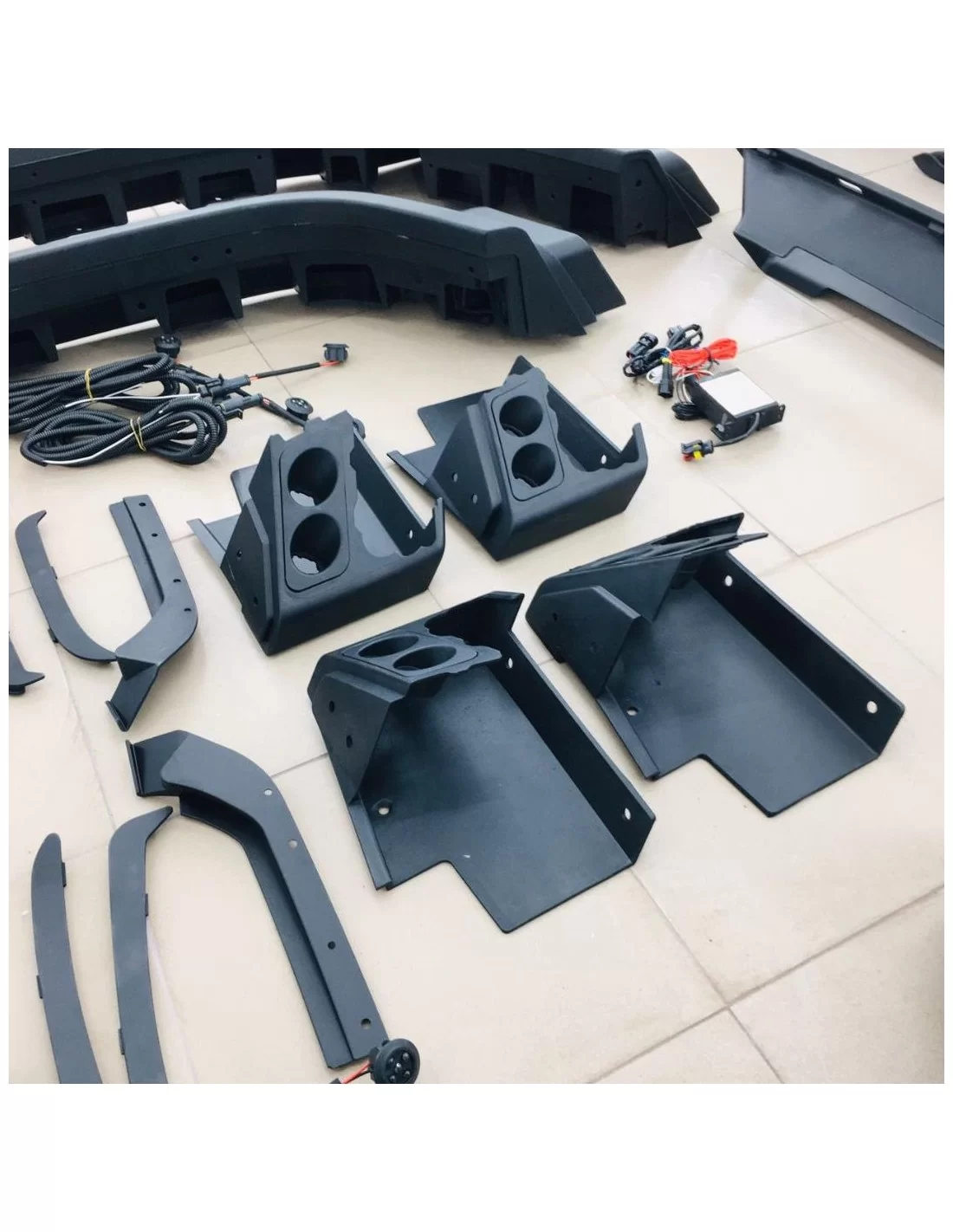  - Mercedes Benz - Kit carrozzeria in fibra di carbonio Brabus Rocket G900 + kit carrozzeria Widestar in plastica per Mercedes-B