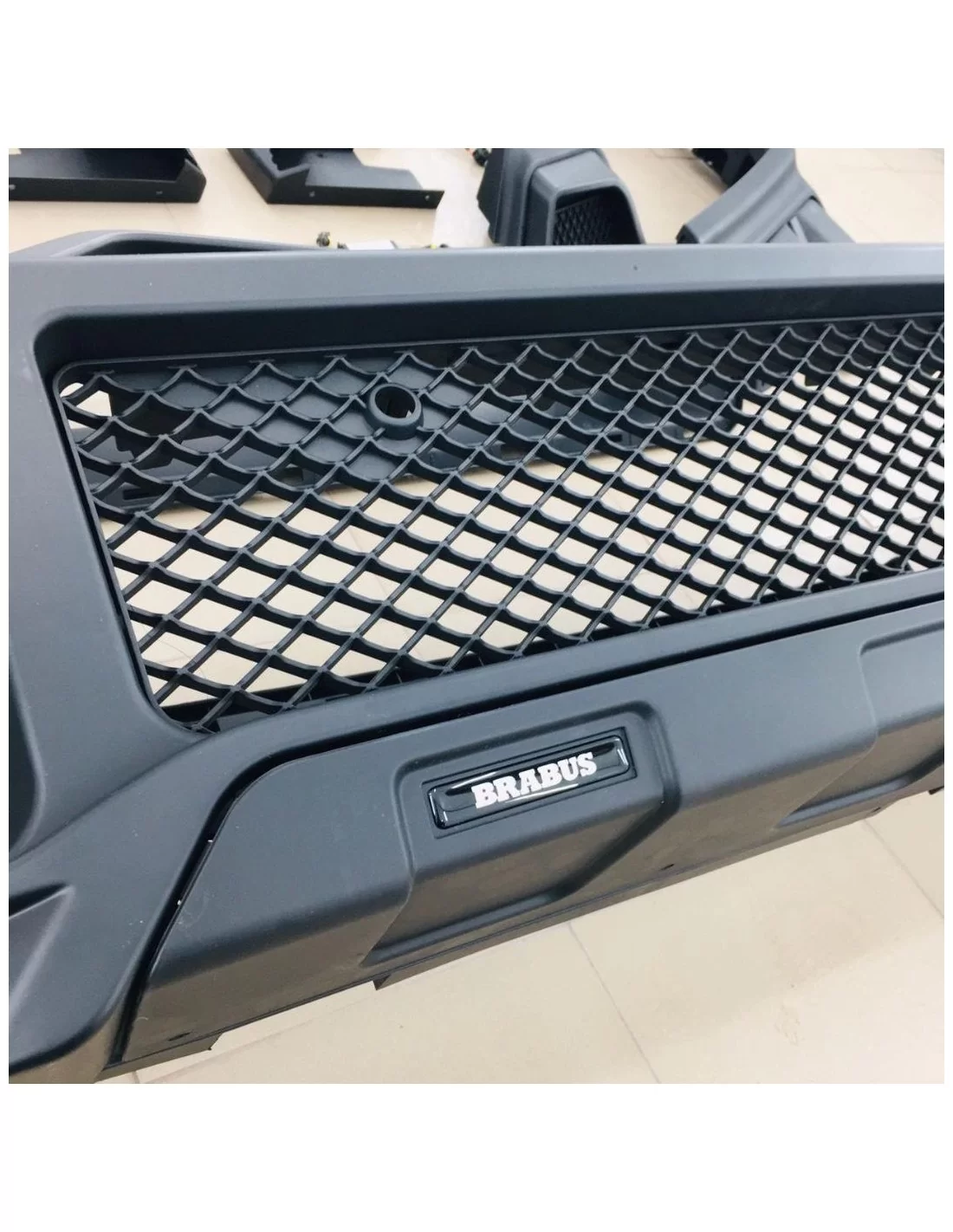 - Mercedes Benz - Kit de carrocería de fibra de carbono Brabus Rocket estilo G900 + kit de carrocería de plástico Widestar para - Mercedes Benz - Kit de carrocería de fibra de carbono Brabus Rocket estilo G900 + kit de carrocería de plástico Widestar para