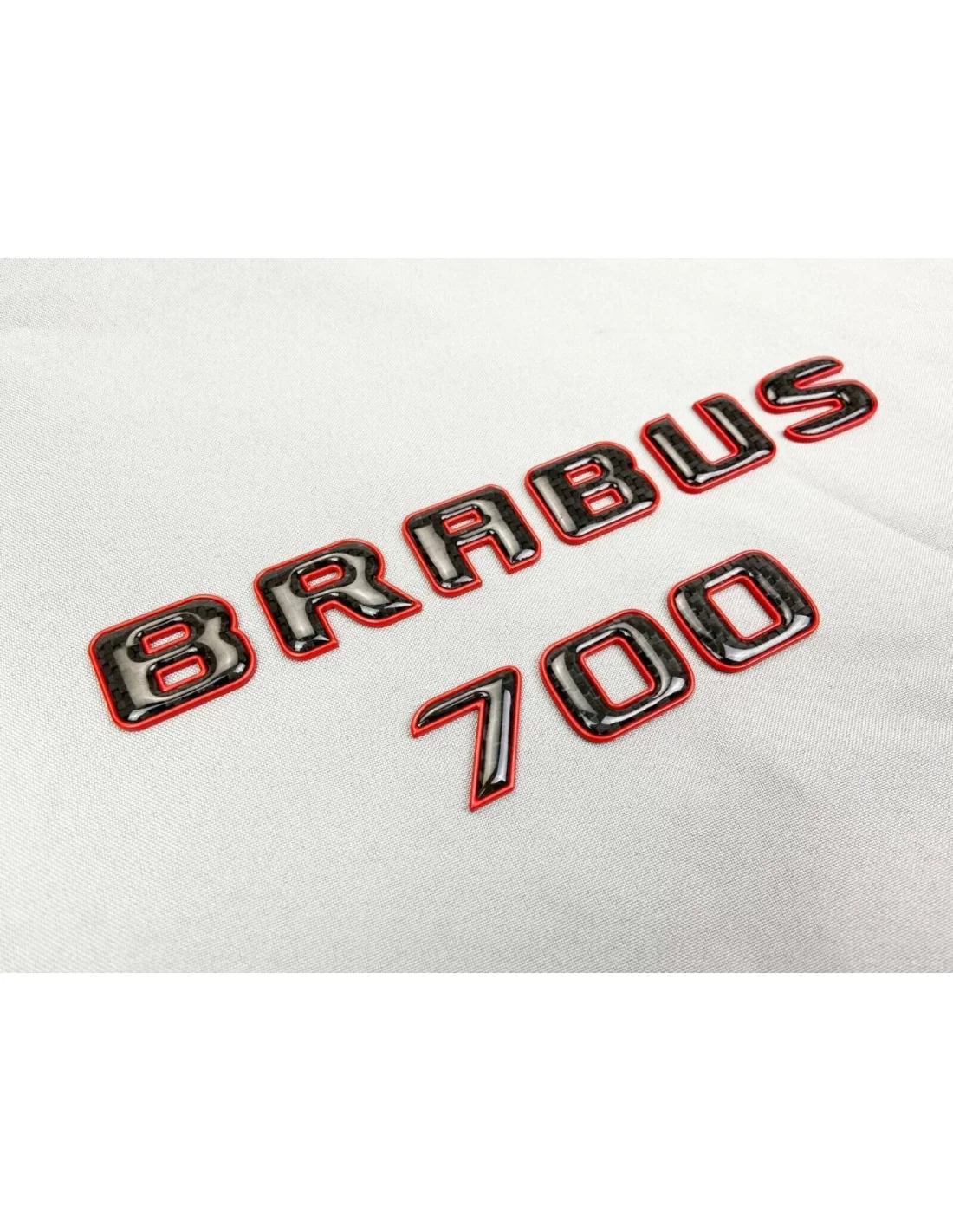  - logo & Emblems - Logo Brabus 700 métallisé rouge avec carbone pour Mercedes-Benz W463A W464 Classe G - 3 - Achetez l'emblème 